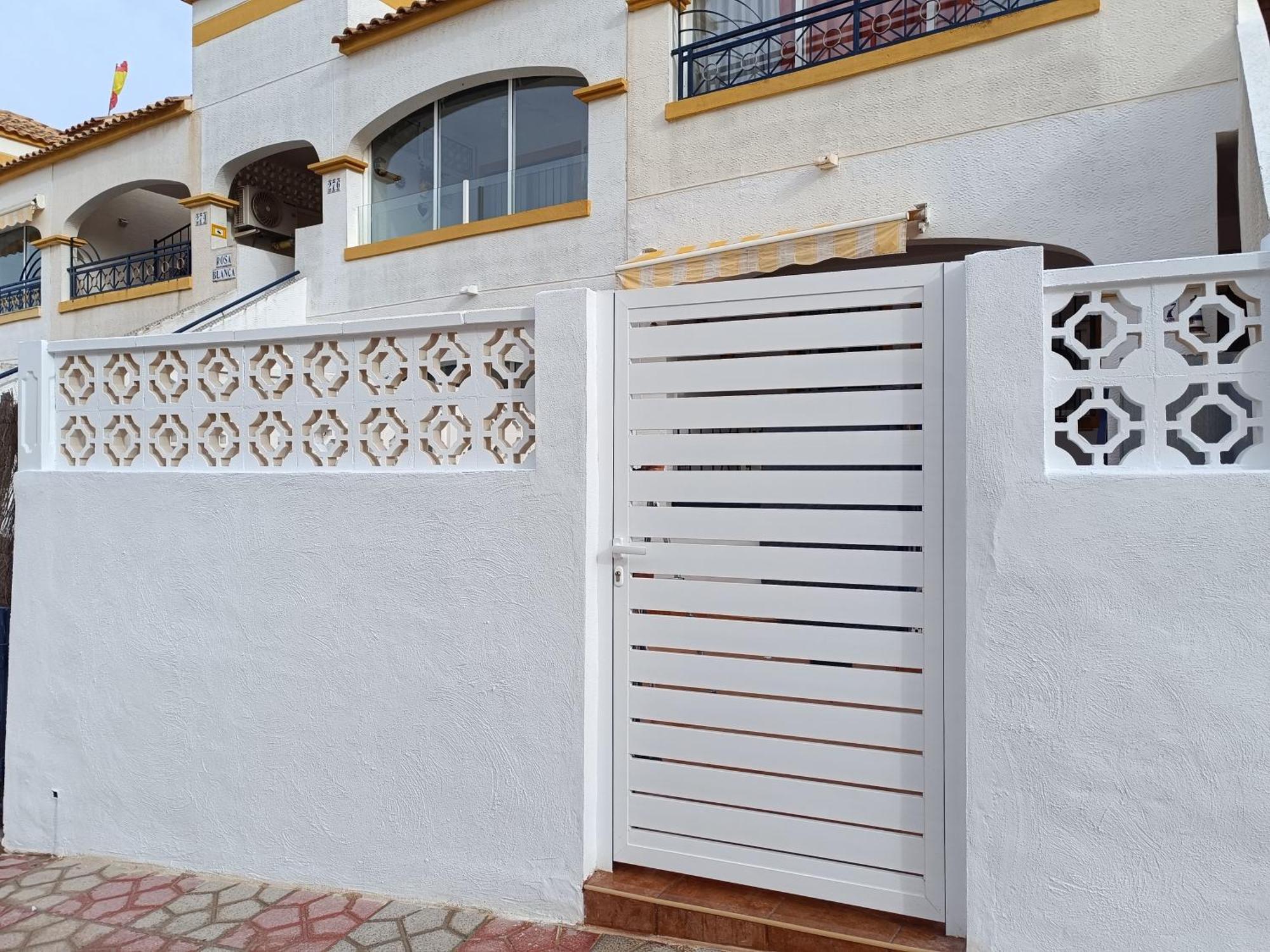 Alhambra Apartments Gran Alacant Exterior foto